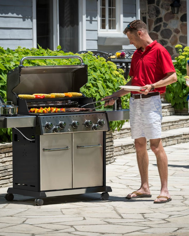 Baron S 590 PRO Infrared Grill