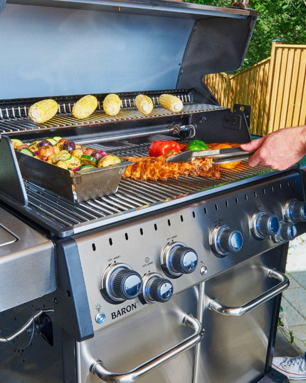 Baron S 590 PRO Infrared Grill