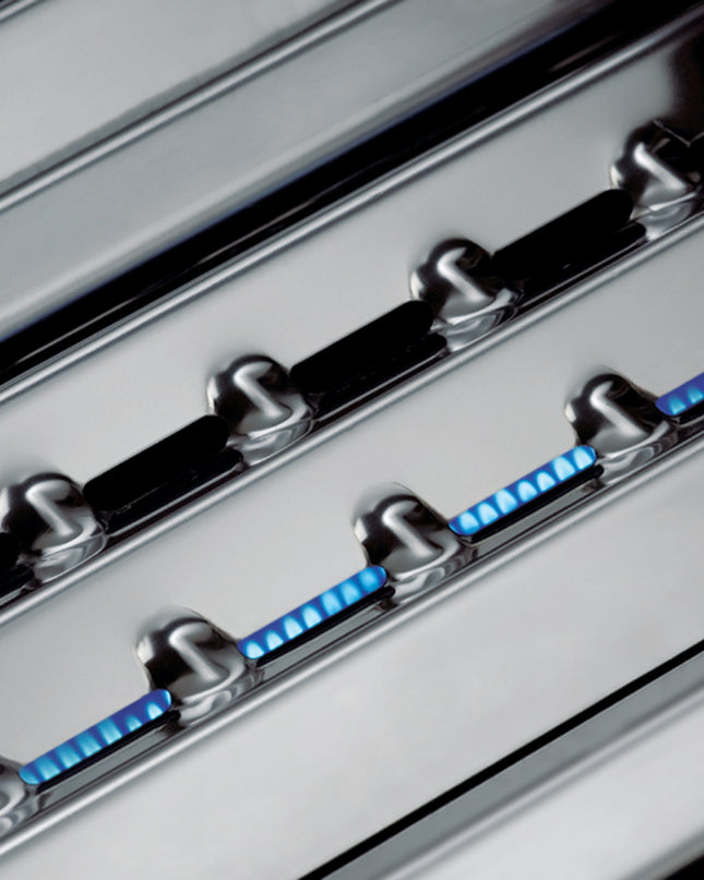 Signet 320 Three-Burner Gas Grill