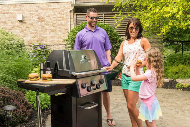 Monarch 390 Compact 3-Burner Grill