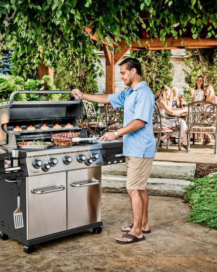 Regal S 590 Pro Stainless Grill