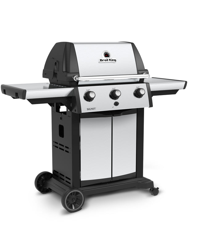 Signet 320 Three-Burner Gas Grill