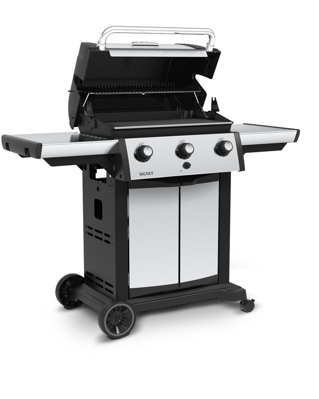 Signet 320 Three-Burner Gas Grill
