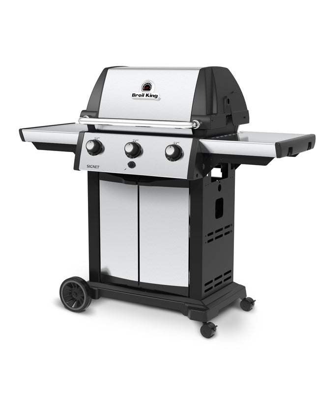 Signet 320 Three-Burner Gas Grill